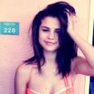 SelenaGomez